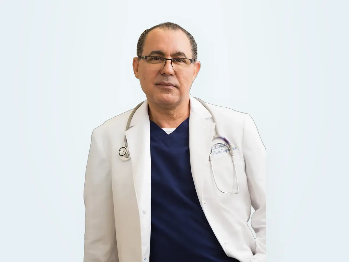 Dr. Kamal Tumi, board-certified plastic surgeon at Barrie Plastic Surgery